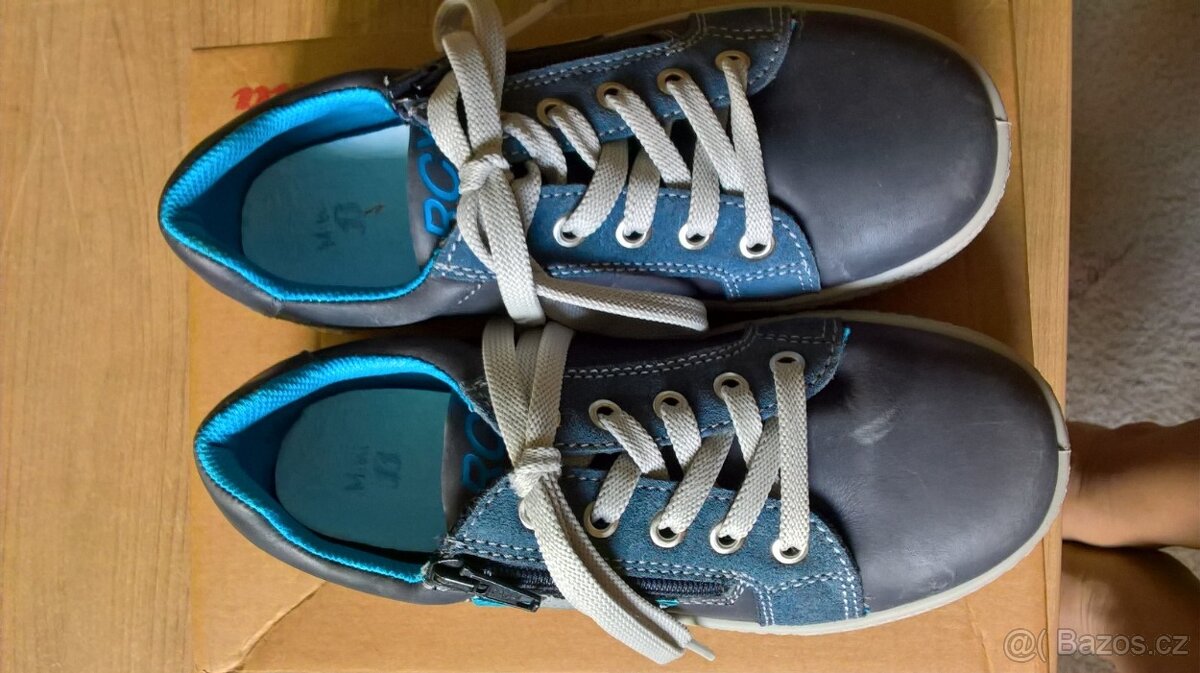 Jarní/podzimní kožené boty Baťa, vel. 33 - 2