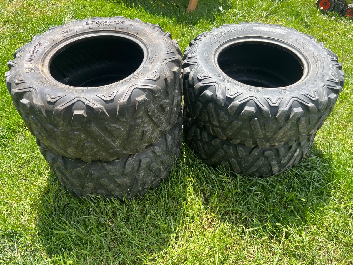 Gumy pneumatiky na čtyřkolku
