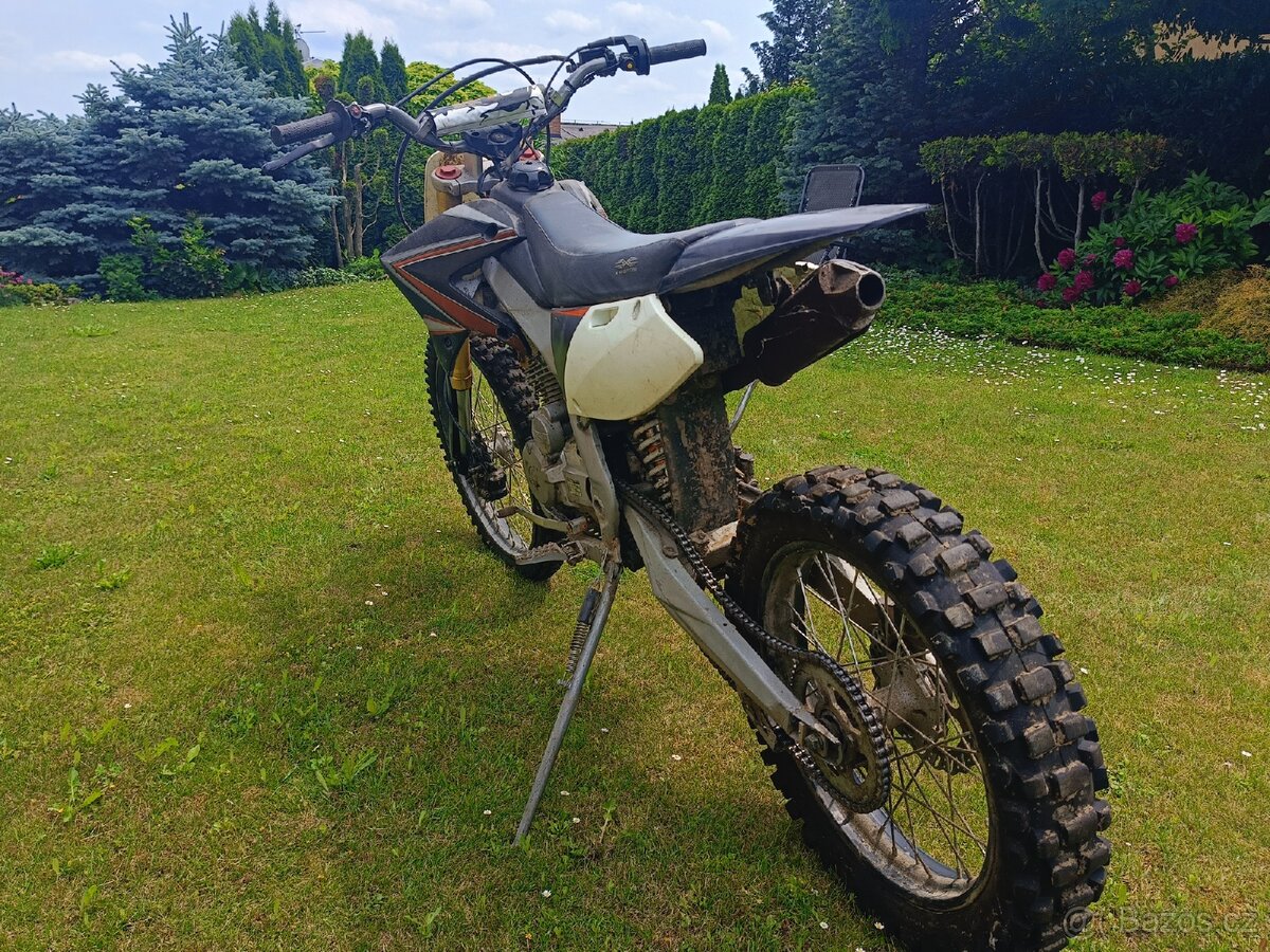 Enduro 250