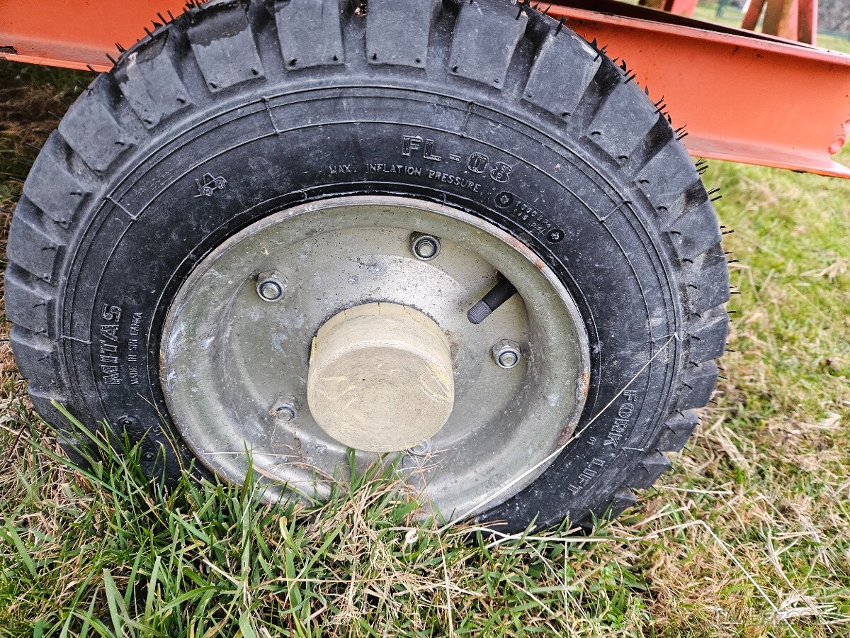 Valník - vlek - vozík - plošina - přívěs - 2