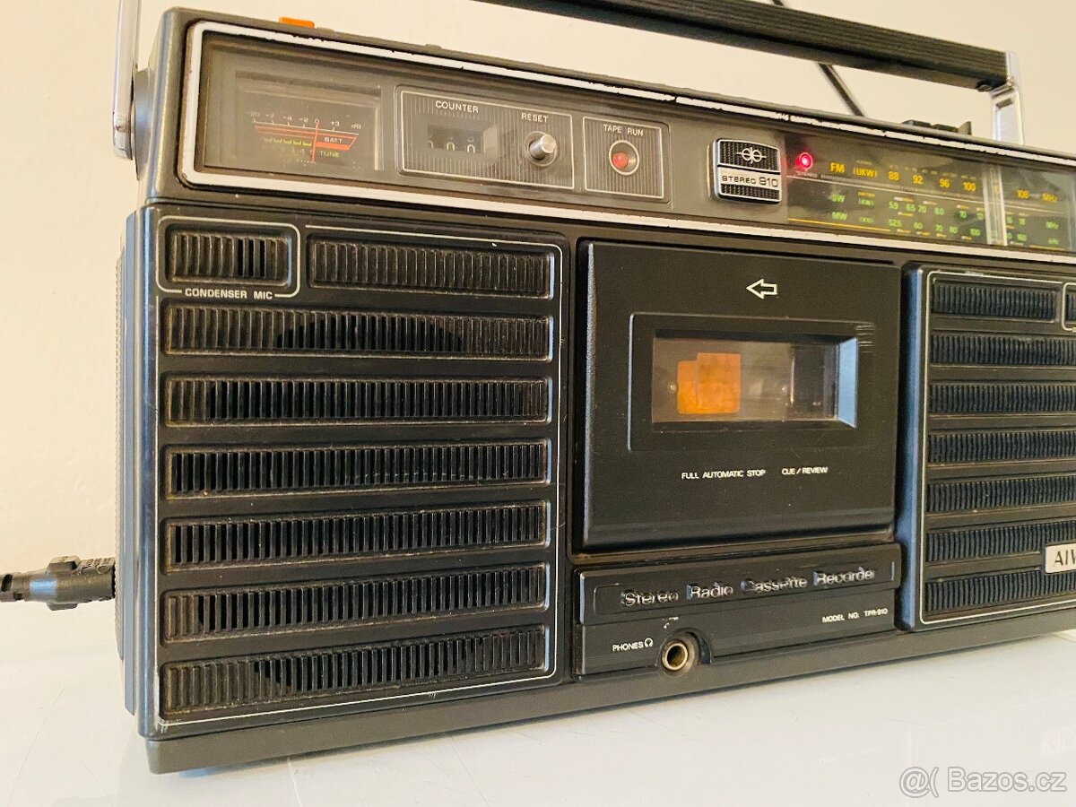 Radiomagnetofon Aiwa TPR-910, 70 léta - 2