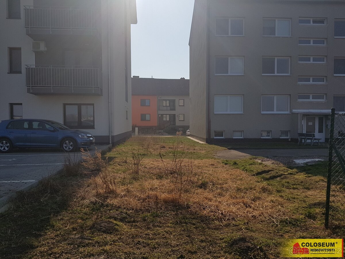 Velké Bílovice, prodej pozemku, 231m² - zahrada - 2