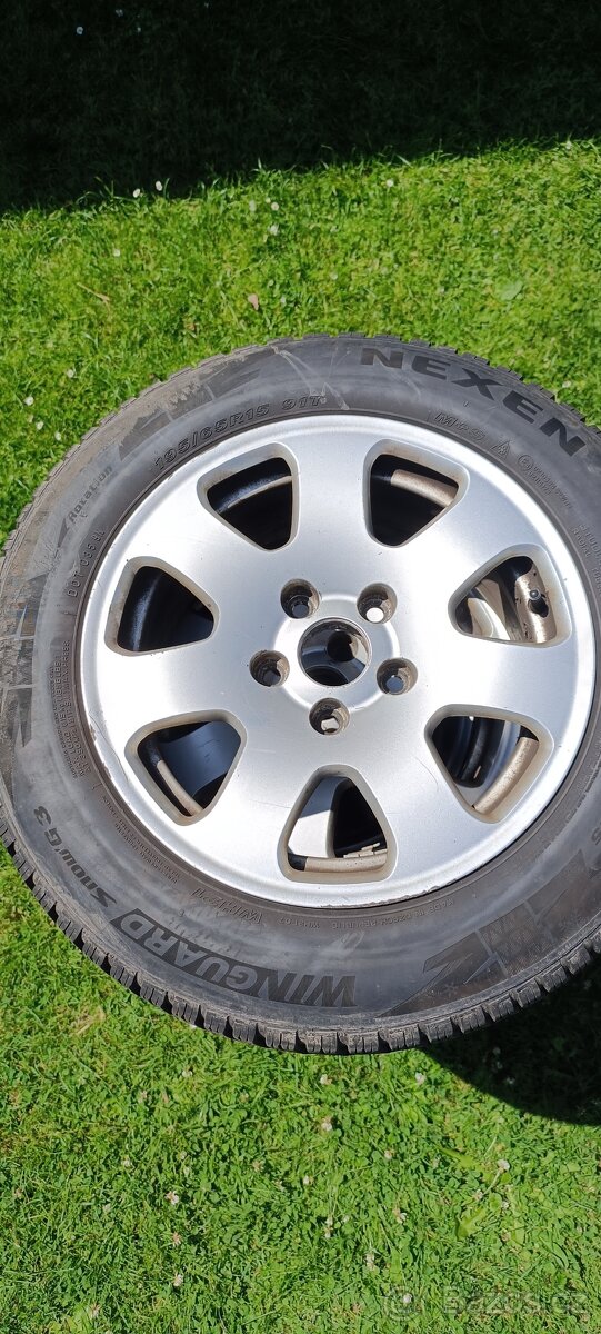 Alu kola se zimáky R15 - 2