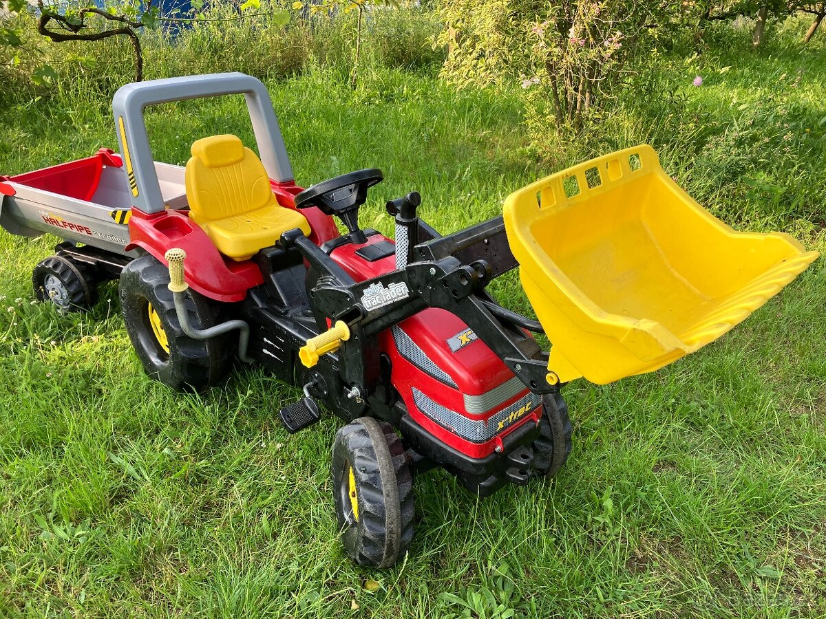 Šlapací traktor Rolly Toys s vlečkou - 2