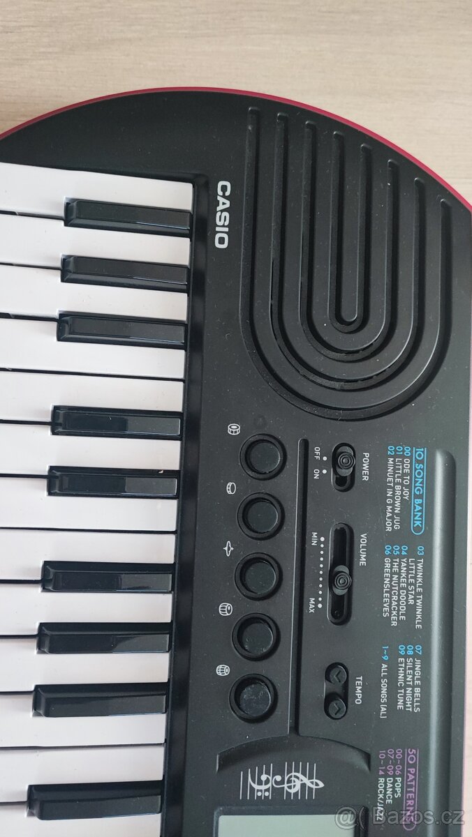 Klavesy Casio - 2