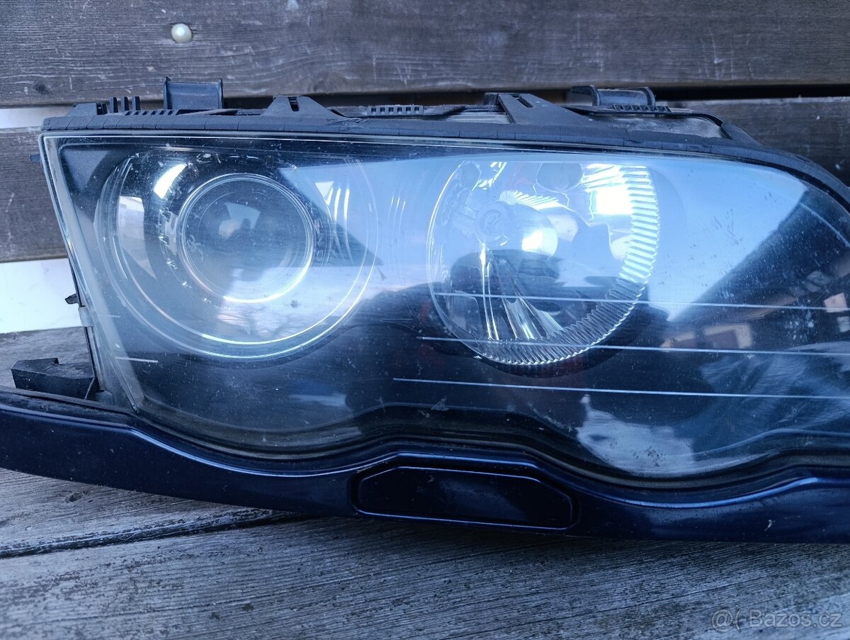 Přední světla Xenony BMW E46 - 2