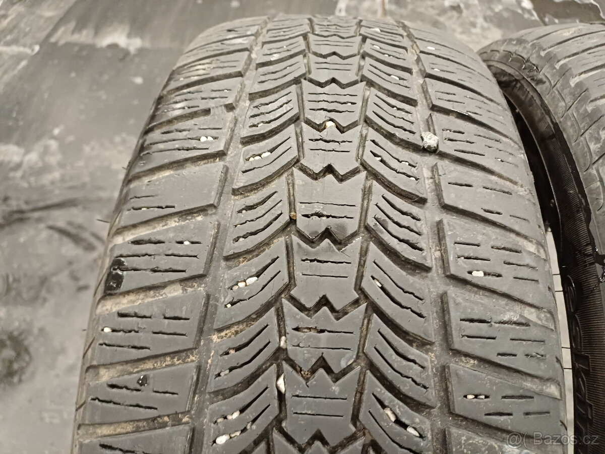 Zimní pneu Sava 215/55/16 93H - 2