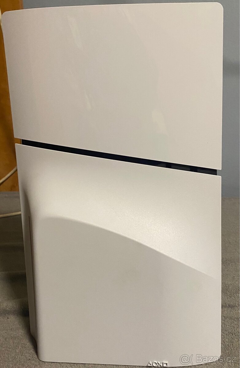 PlayStation 5 (verze slim 1TB) - 2