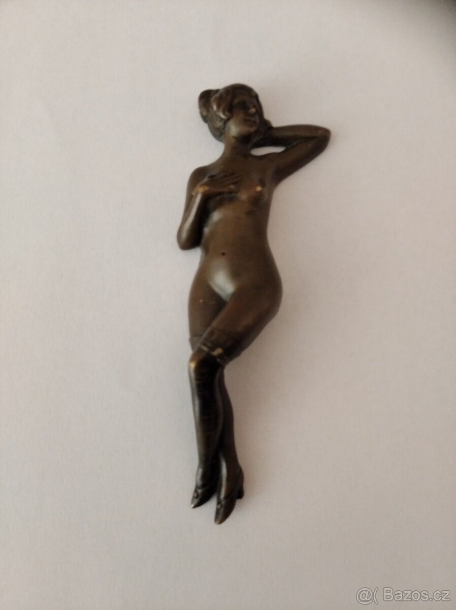 Bronzová soška - 2