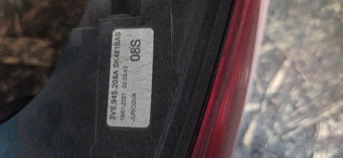 Zadní světlo skoda superb 3 - 2