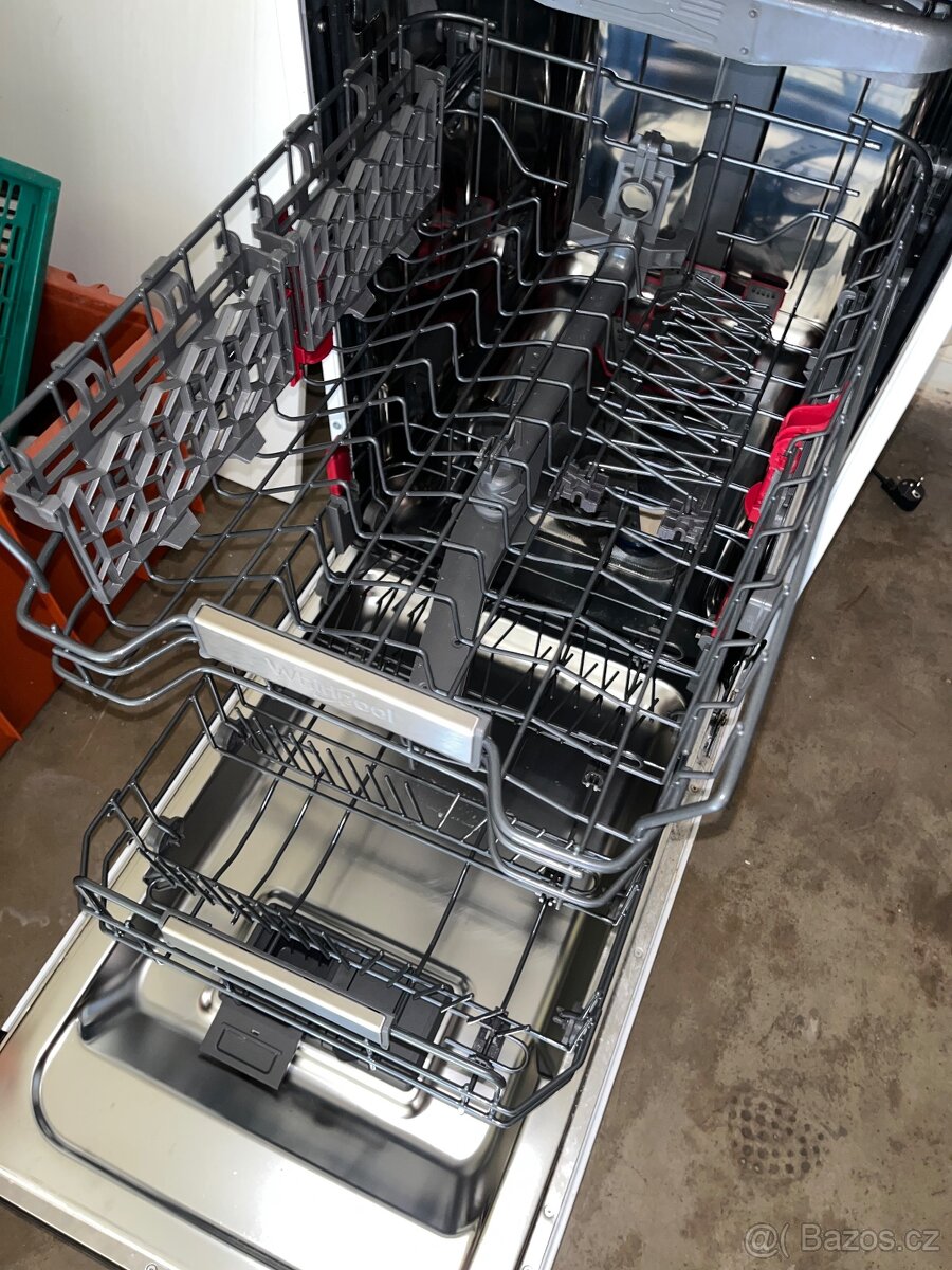 Myčka Whirlpool - 2