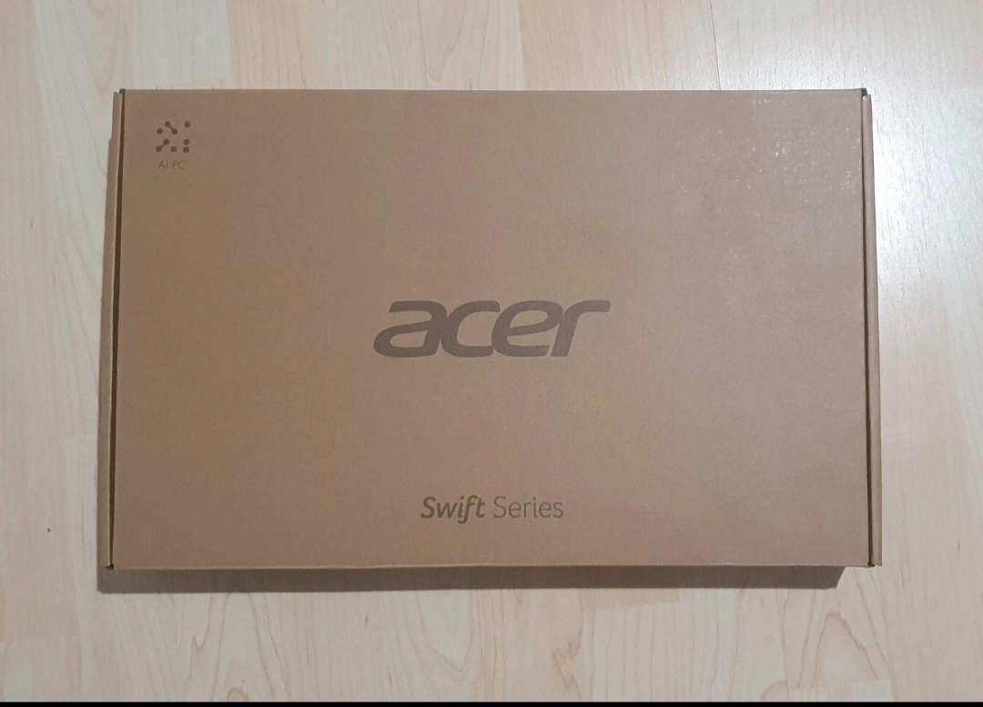 NOVÝ notebook Acer Swift 14AI - 2