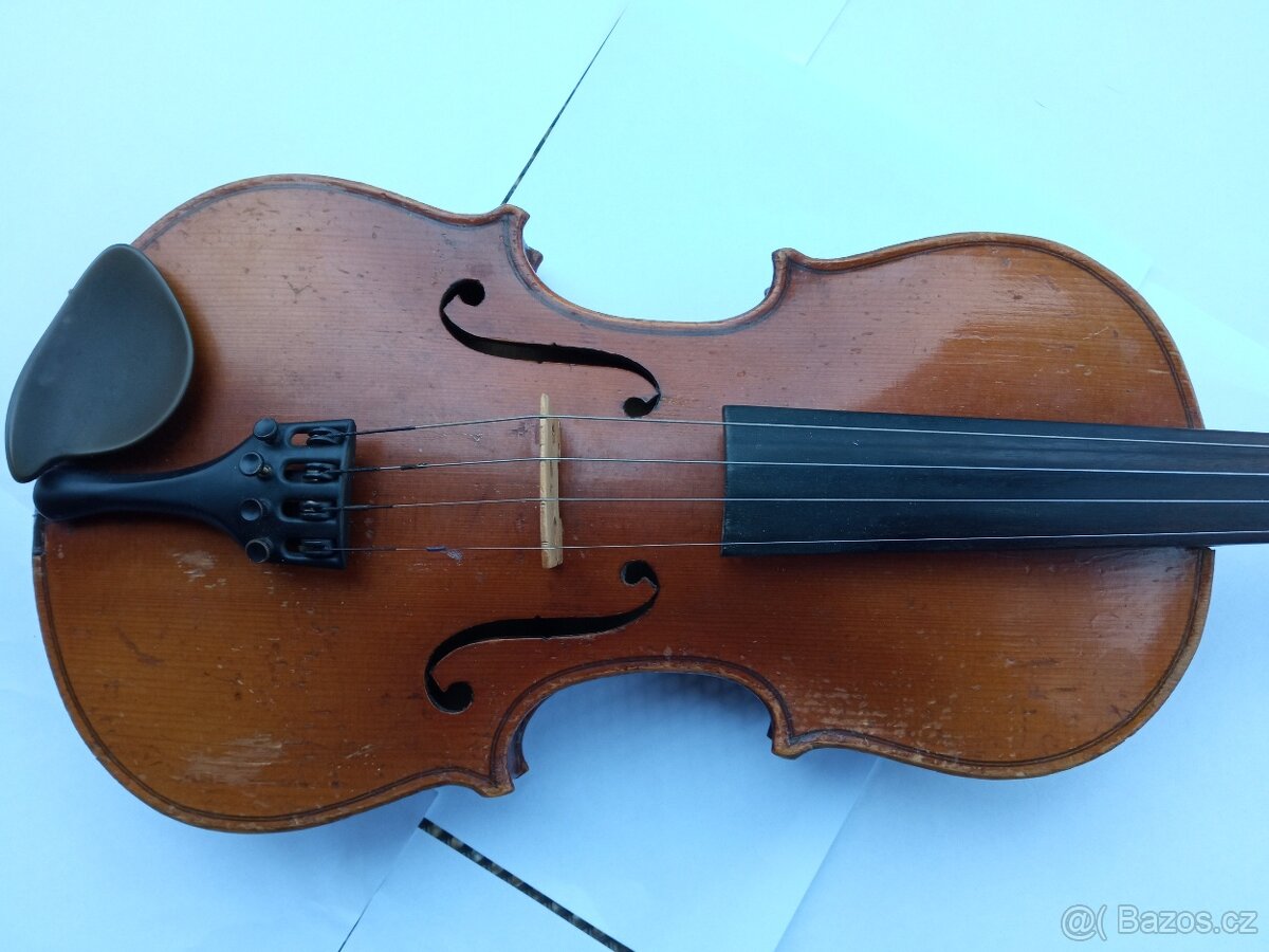Housle celé - 2