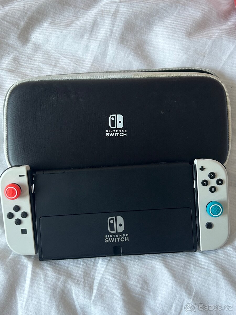 Nintendo Switch OLED – Top stav - 2