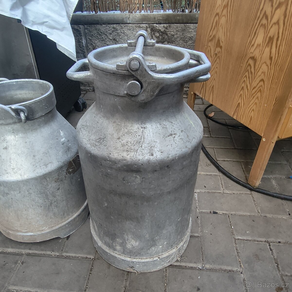 HLINÍKOVÉ KONVE - 2
