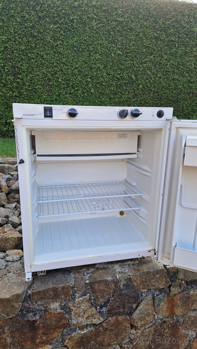 Propanbutanová lednice Dometic/Polar - 2