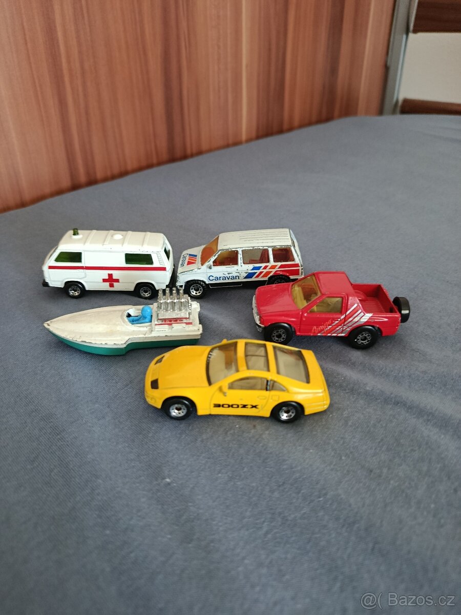 5 x autíčka MATCHBOX - 2