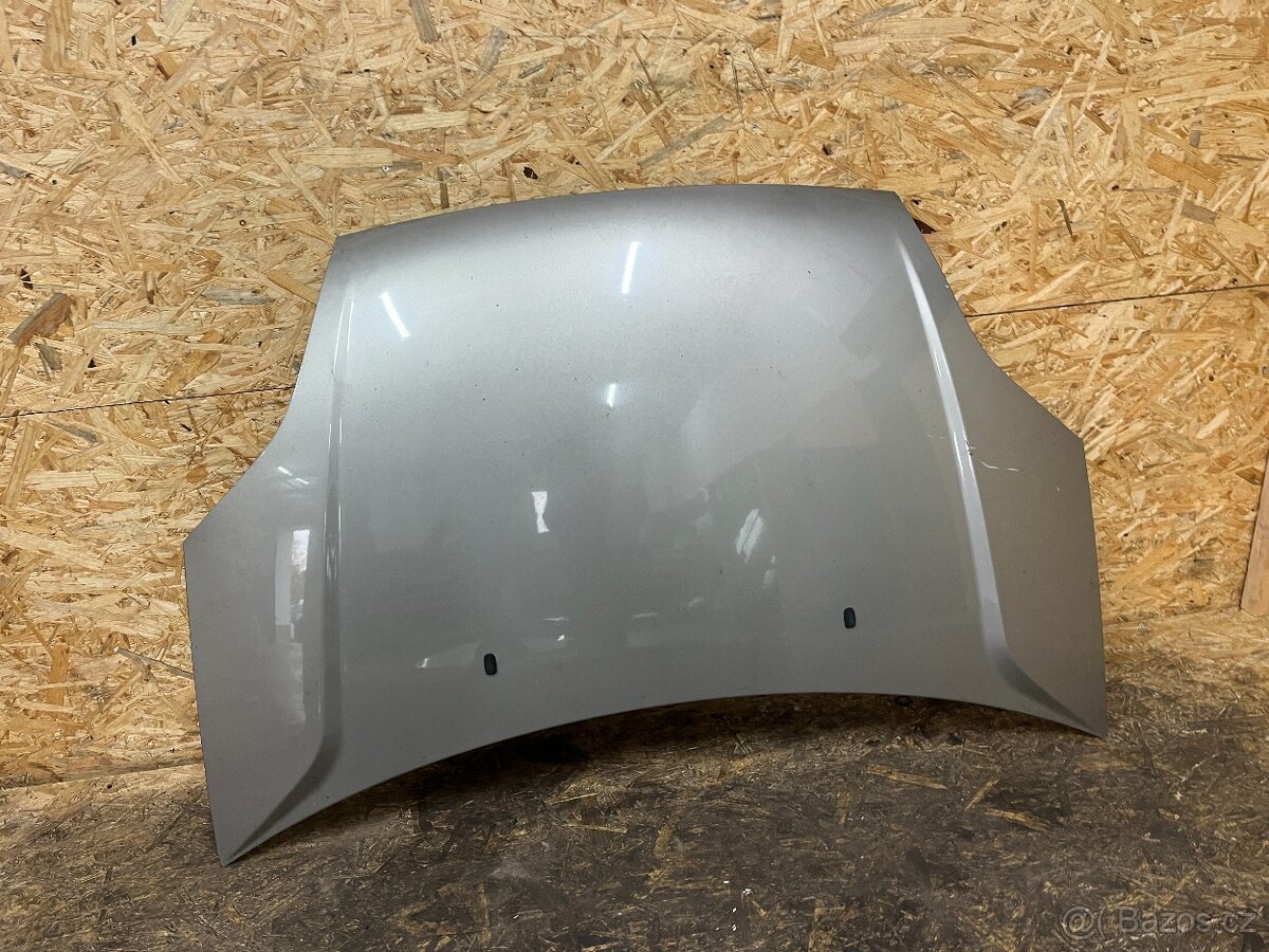 PŘEDNÍ KAPOTA FORD FIESTA - 2