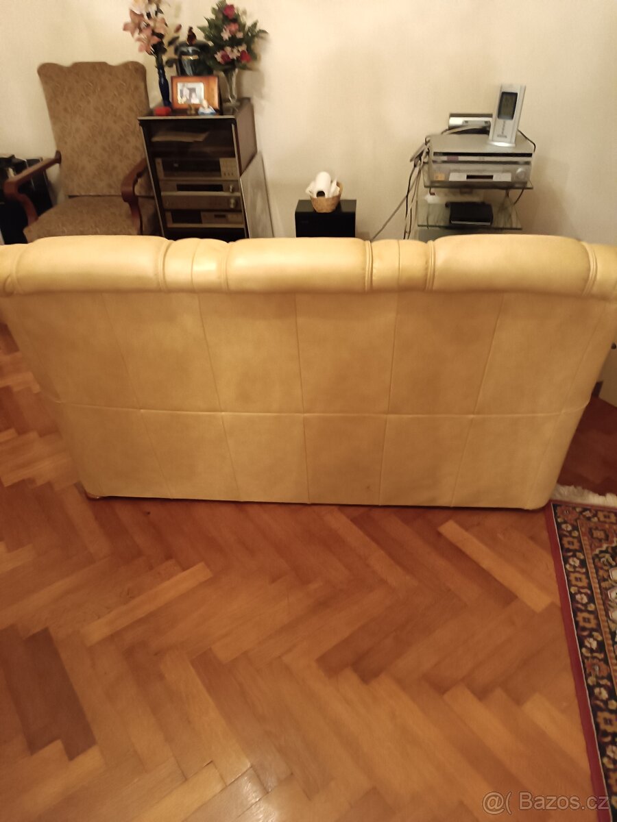 Kožená sedací souprava. - 2