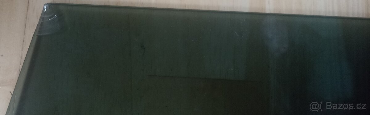 Skleněná polička do koupelny - 2