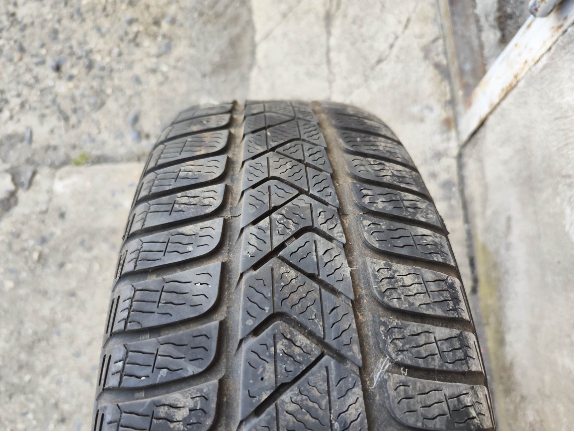 17"kusový alu disk Helsinki 5x112 origo VW Passat B8 TPMS - 2