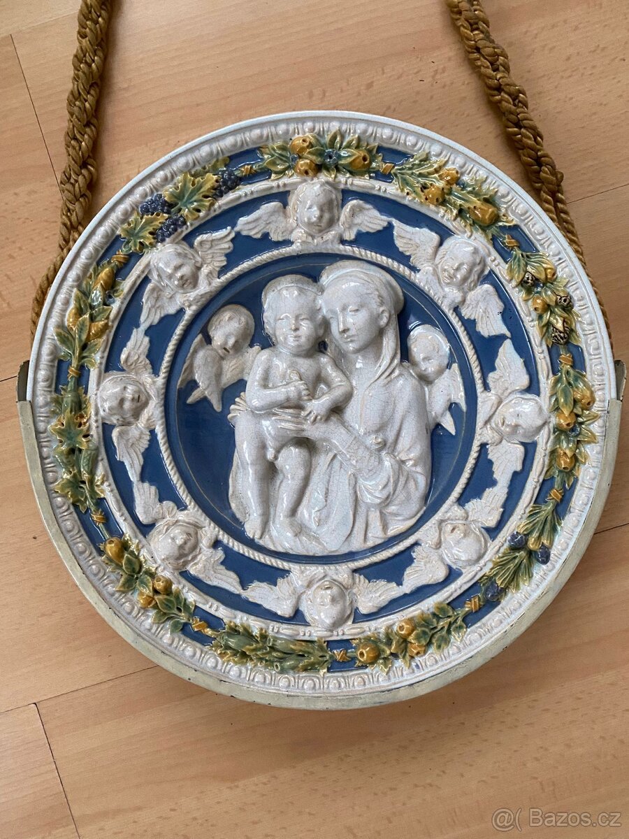 Nástěnný reliéf Madona s Ježíškem - 2