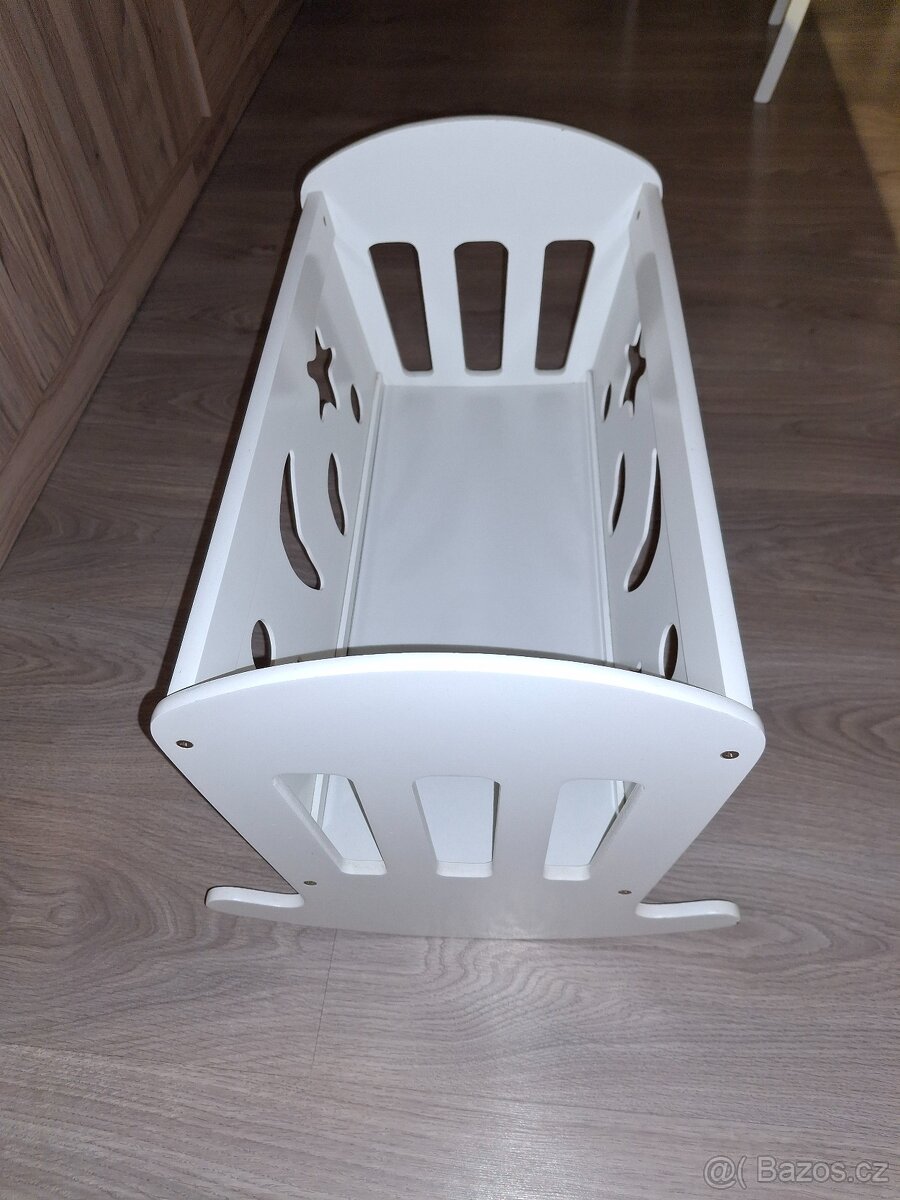 Kolébka pro panenky - 2