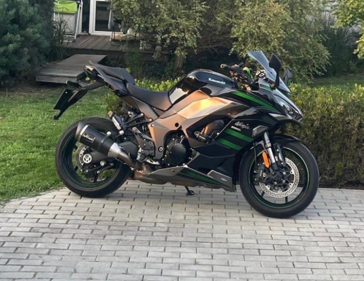 Kawasaki Ninja 1000sx Tourer - 2