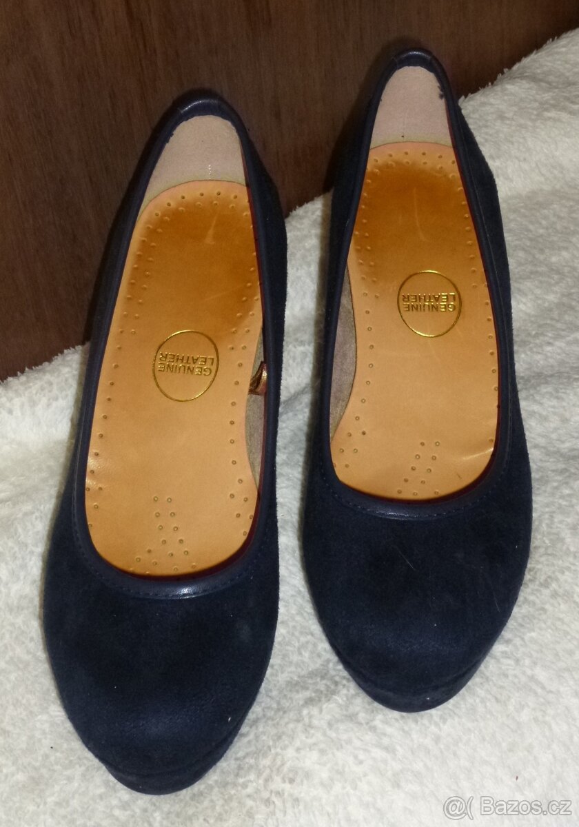 BOTIČKY NA KLÍNKU vel.39 - 2