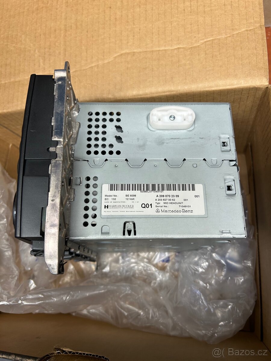 Mercedes-Benz Audio 50 APS (COMAND NAVI APS). - 2