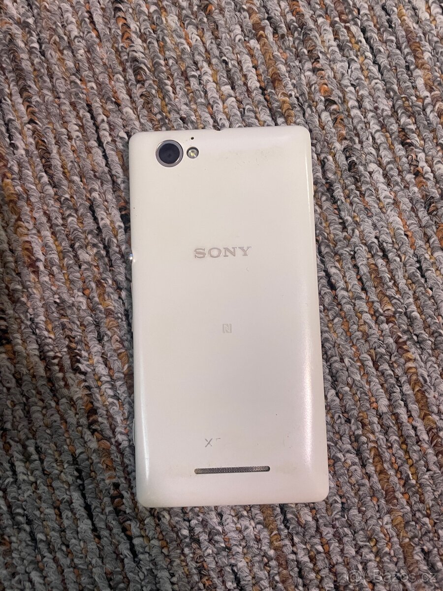Sony Xperia M - 2