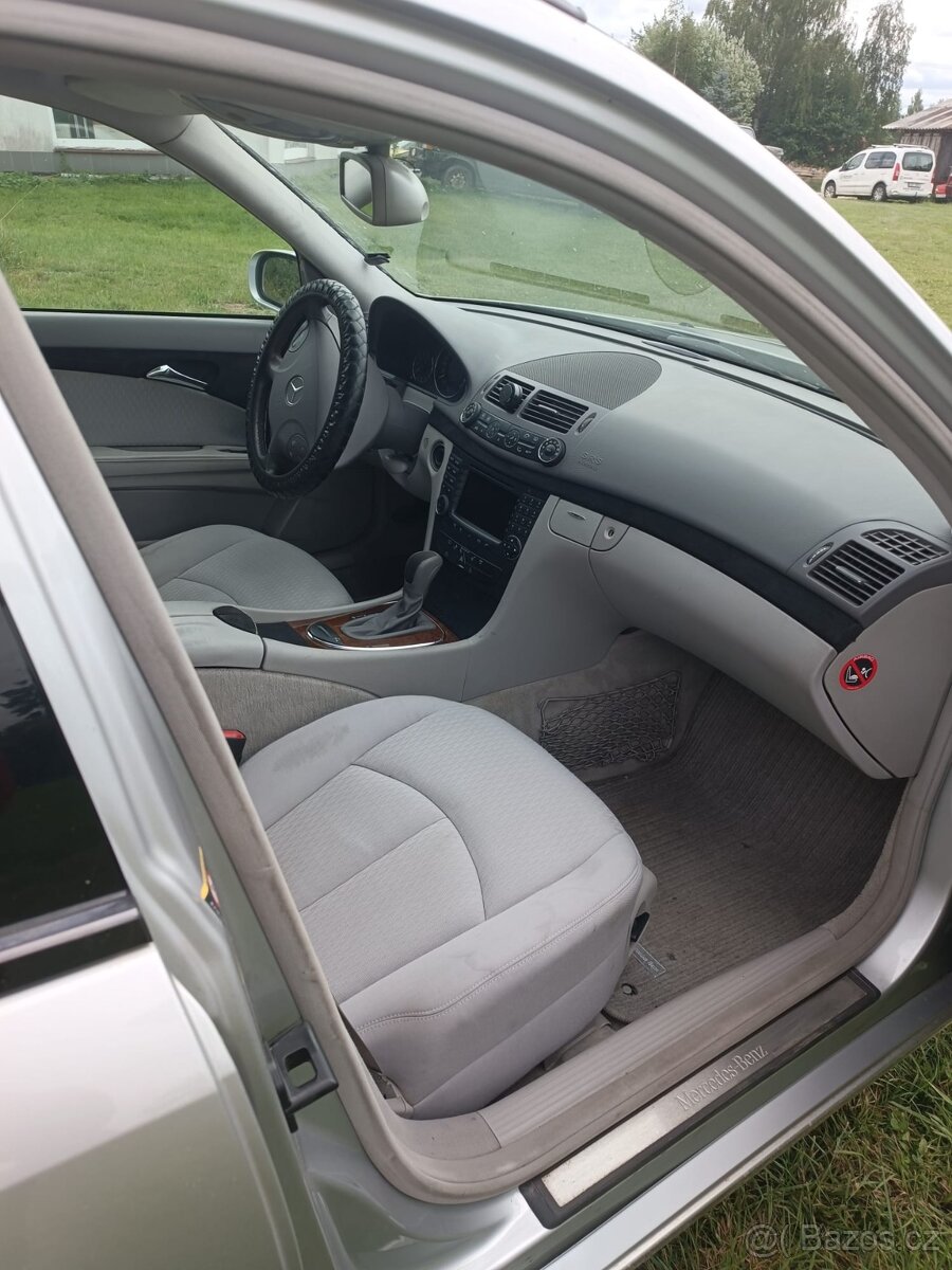 Prodám Mercedes-Benz E280 CDI - 2