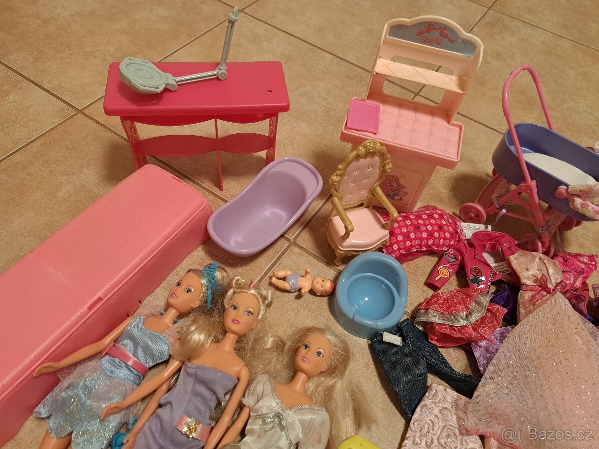 Barbie s doplňky - 2