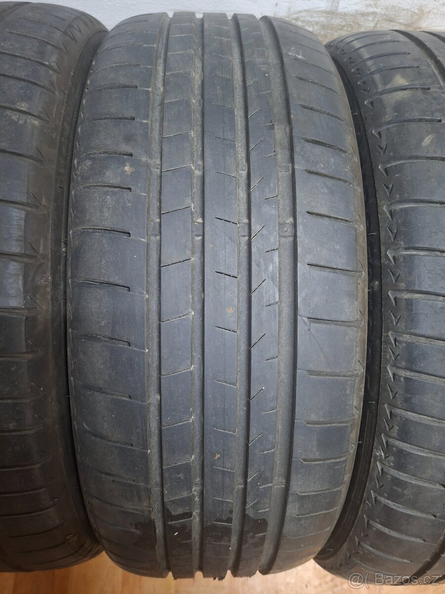 Letní pneu 235/45/20 Bridgestone - 2