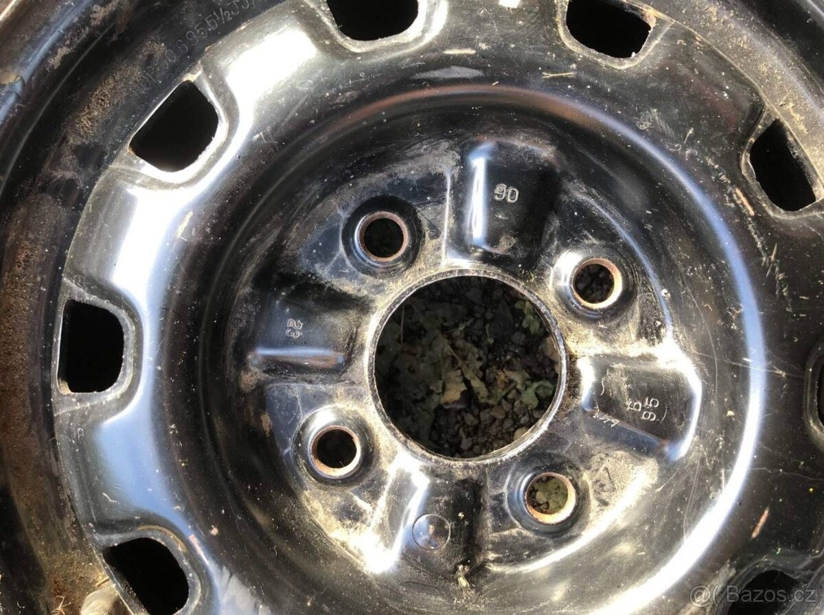 593. disk rozteč 4x100 mm + pneu 195/65 r14 - 2