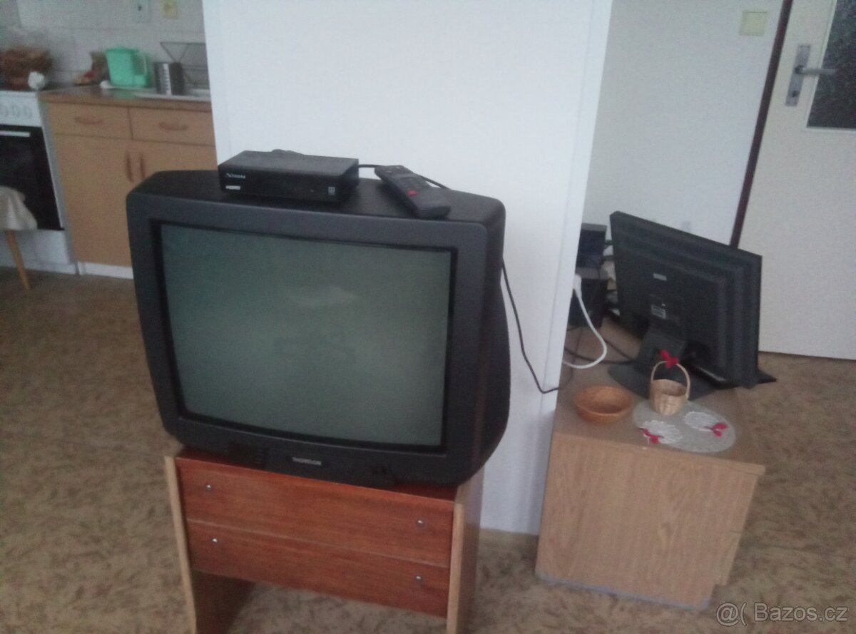 TELEVIZOR THOMSON ZA 400 Kč - 2