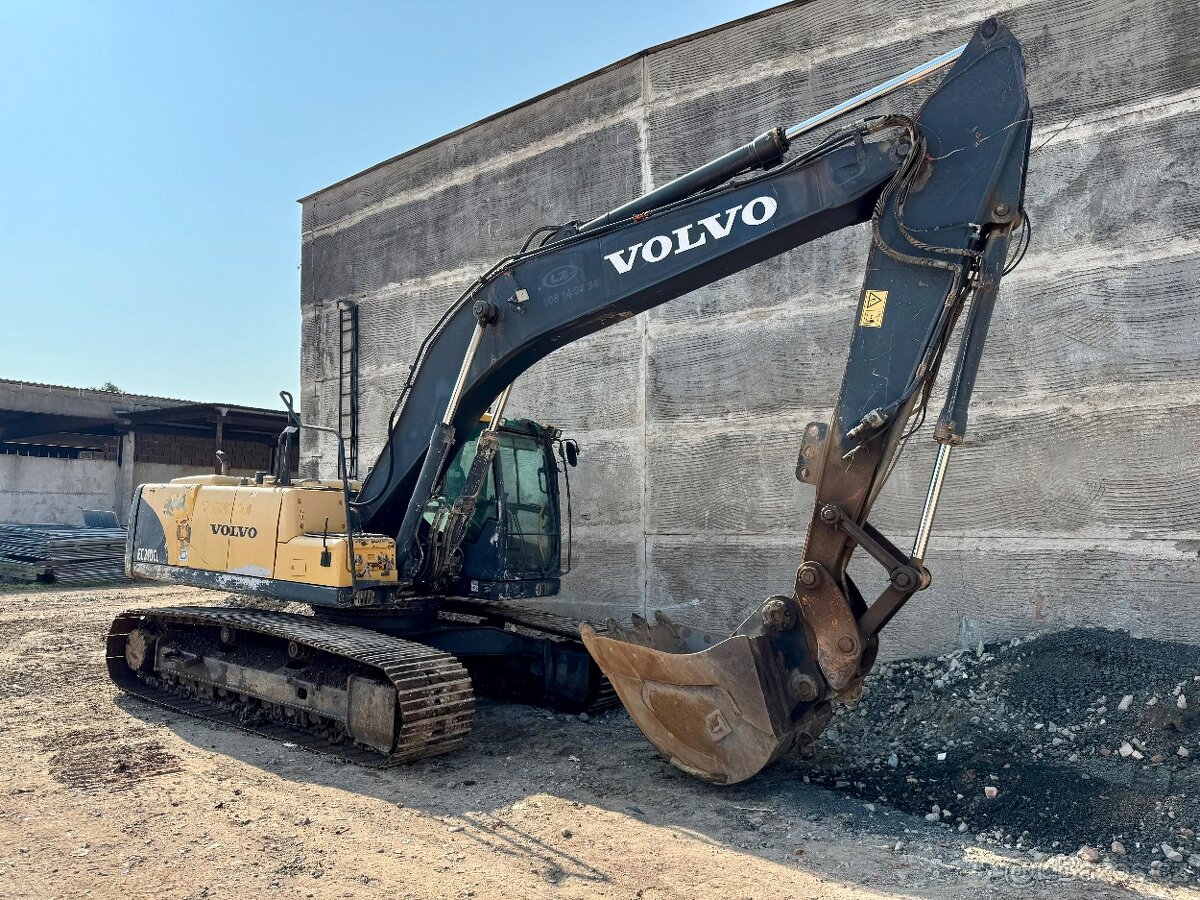 Volvo EC 210CL - 2