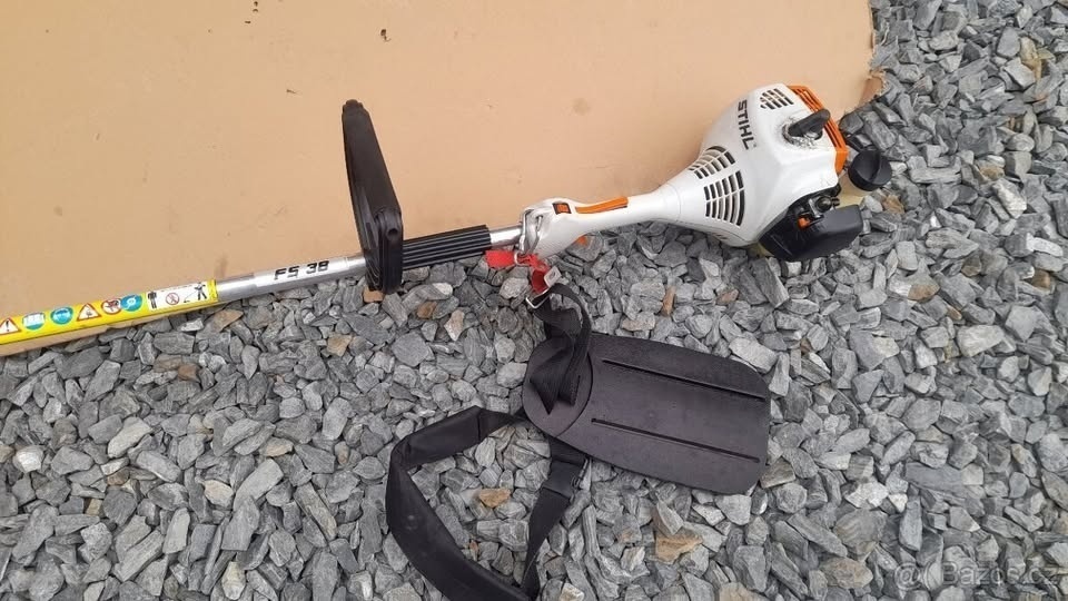 Benzínový vyžínač Stihl FS 38 - 2