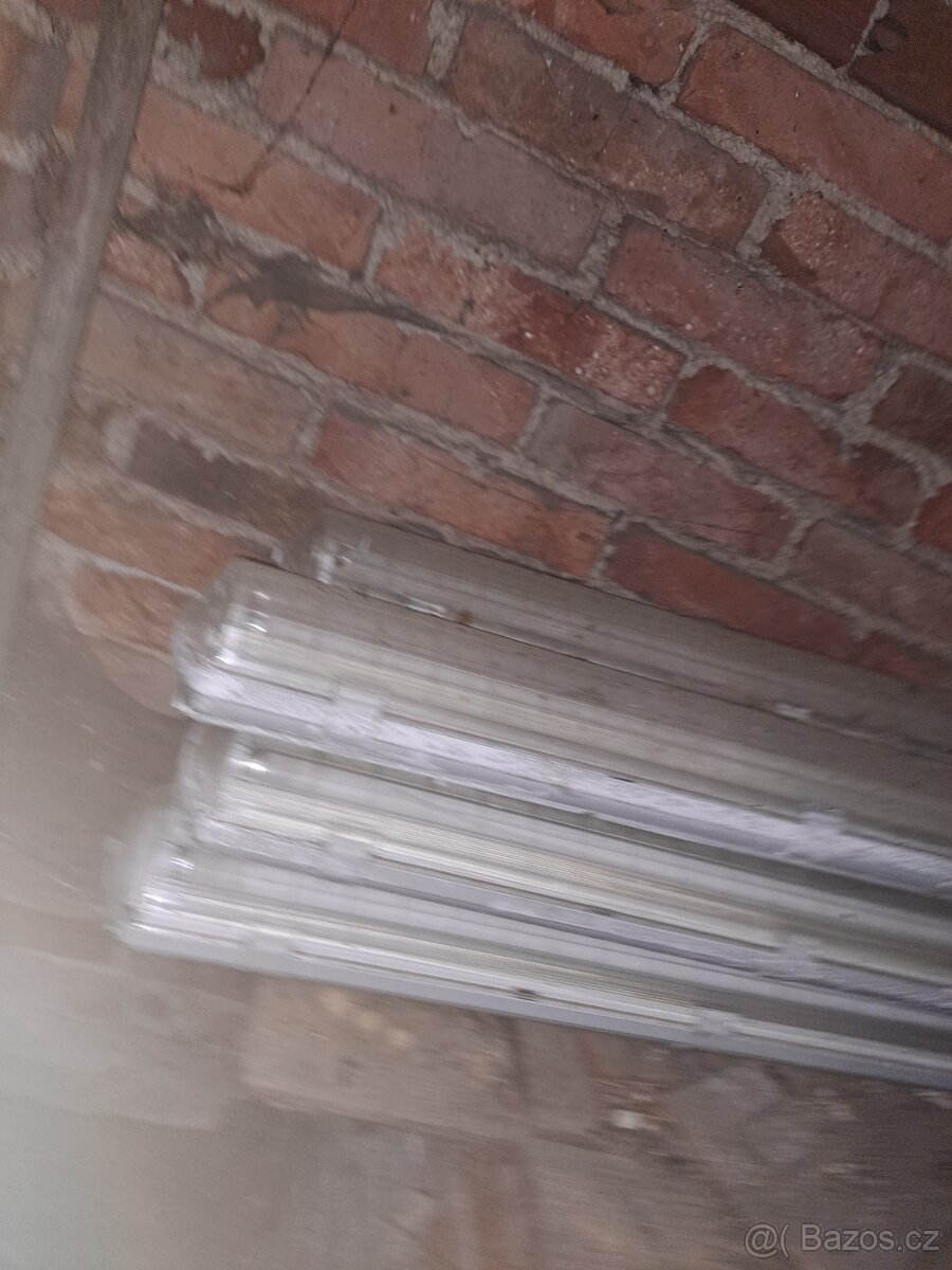 Světla do dílny - 2