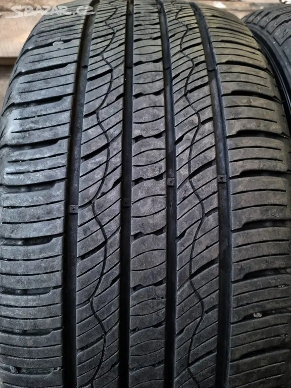 Celoroční pneumatiky Kumho 255/50 R20 105H - 2