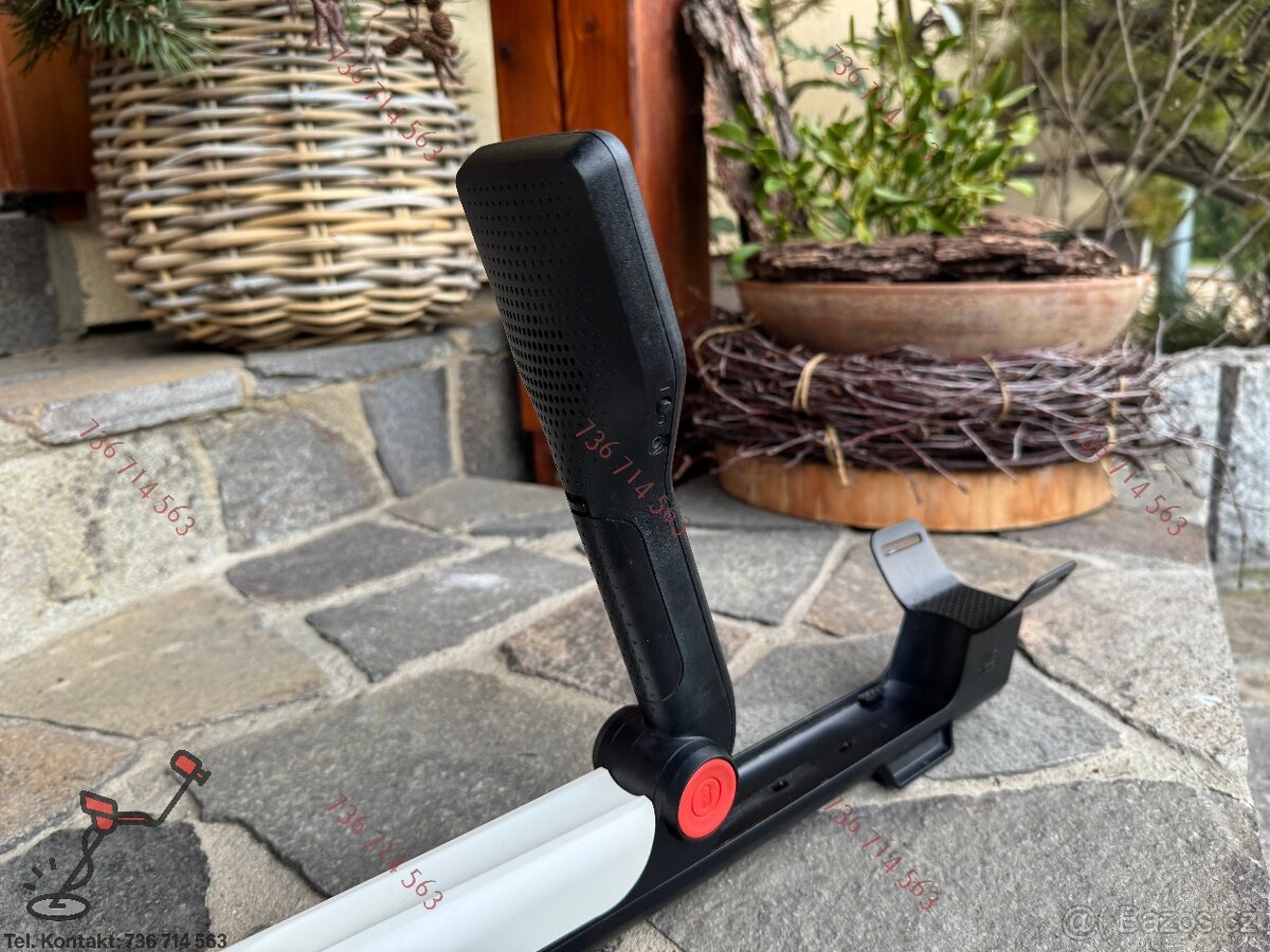 Detektor kovů Minelab Go Find 20 s dohledávačkou - 2