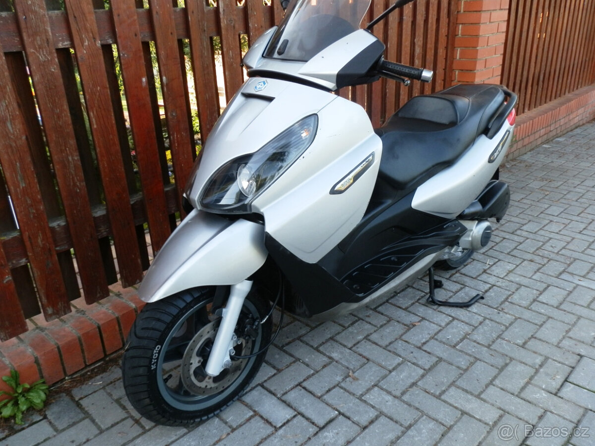 Piaggio X7 125 - 2