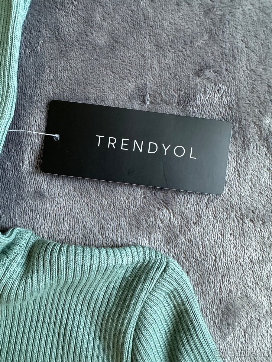 Rolákový svetr Trendyol vel. L/40 - 2
