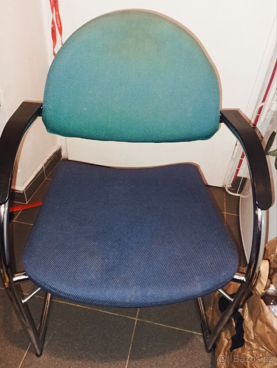 Židle - 2