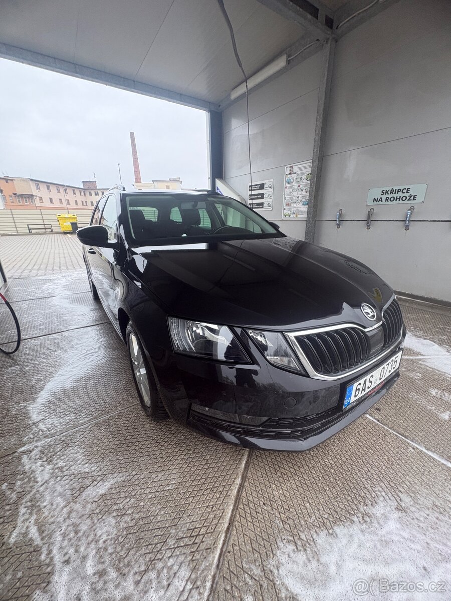 Škoda Octavia 1.6 TDi 85kw - 2