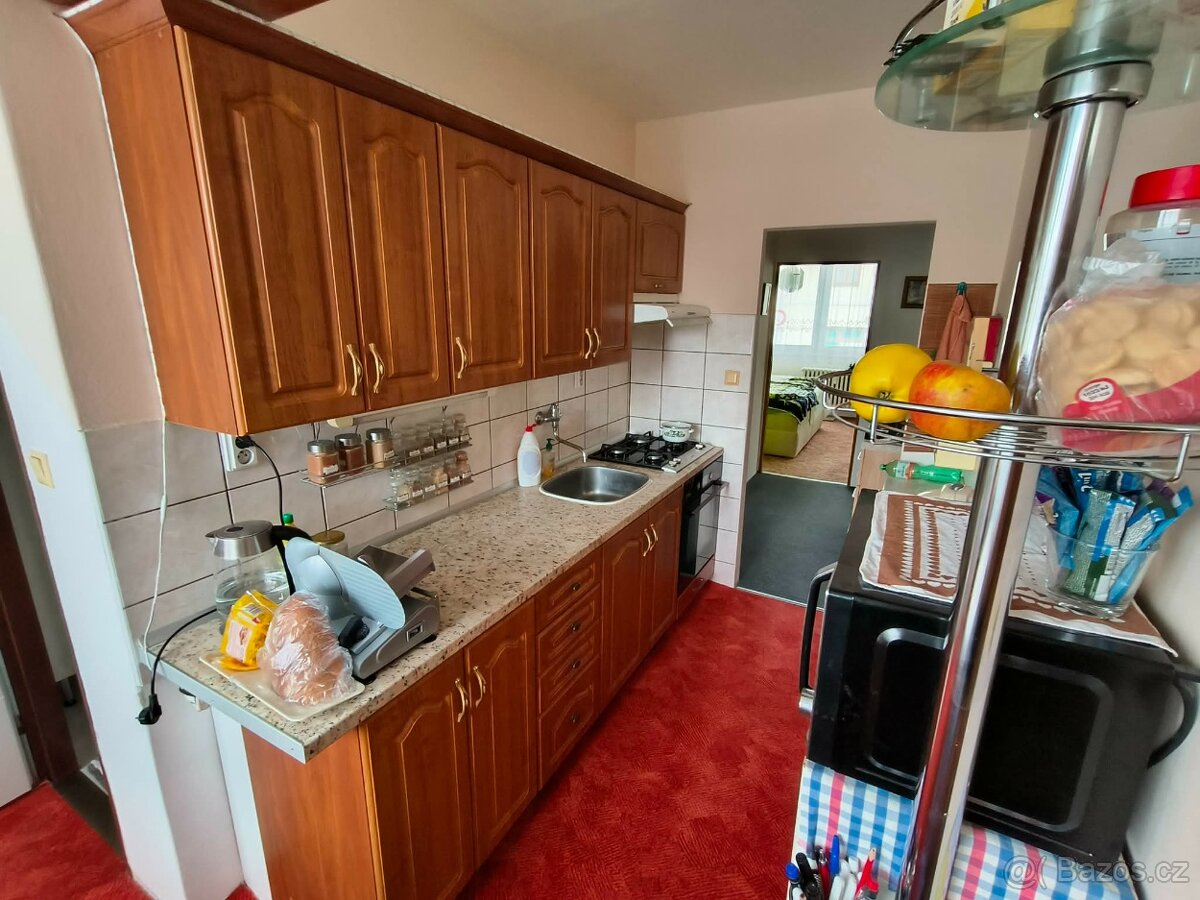 Nabízím kuchyňskou linku - 2