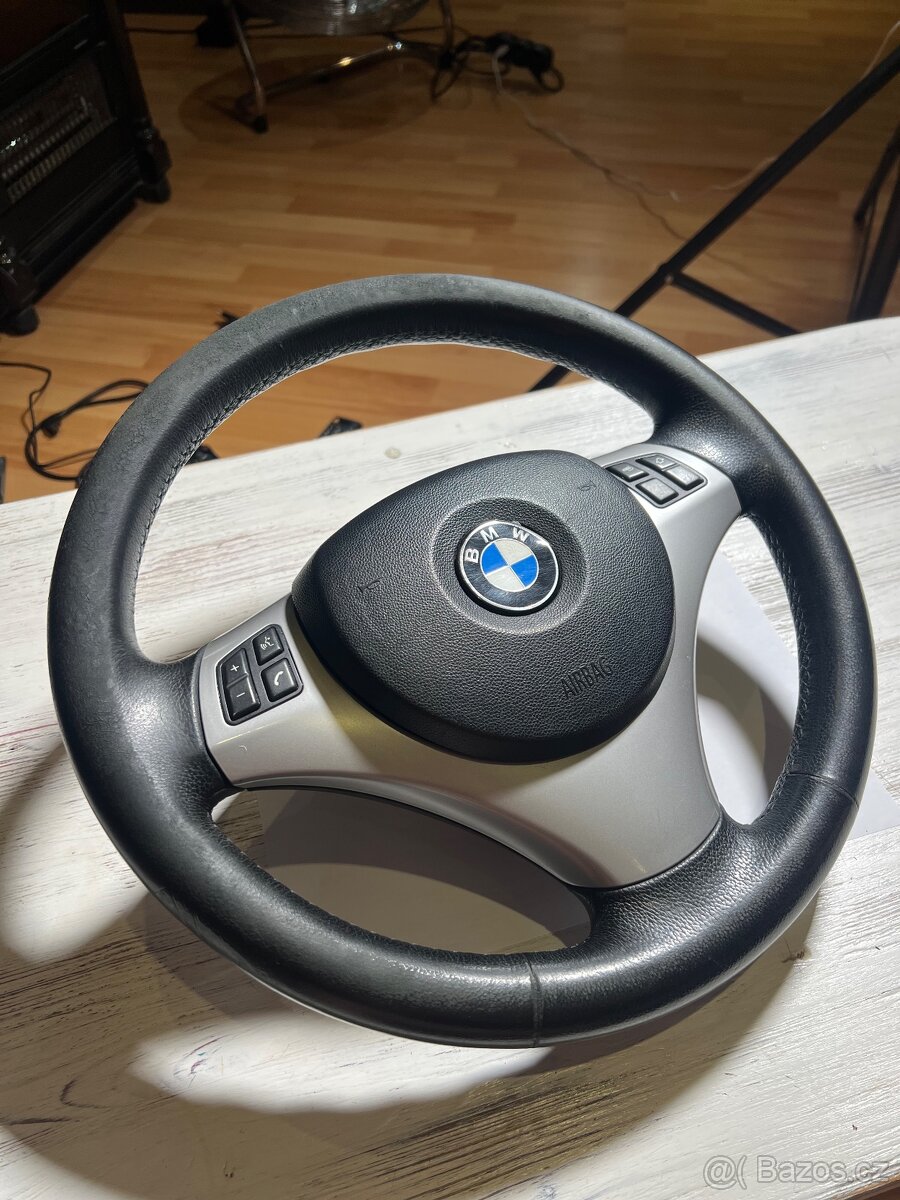 Volant BMW Sport e90 - 2