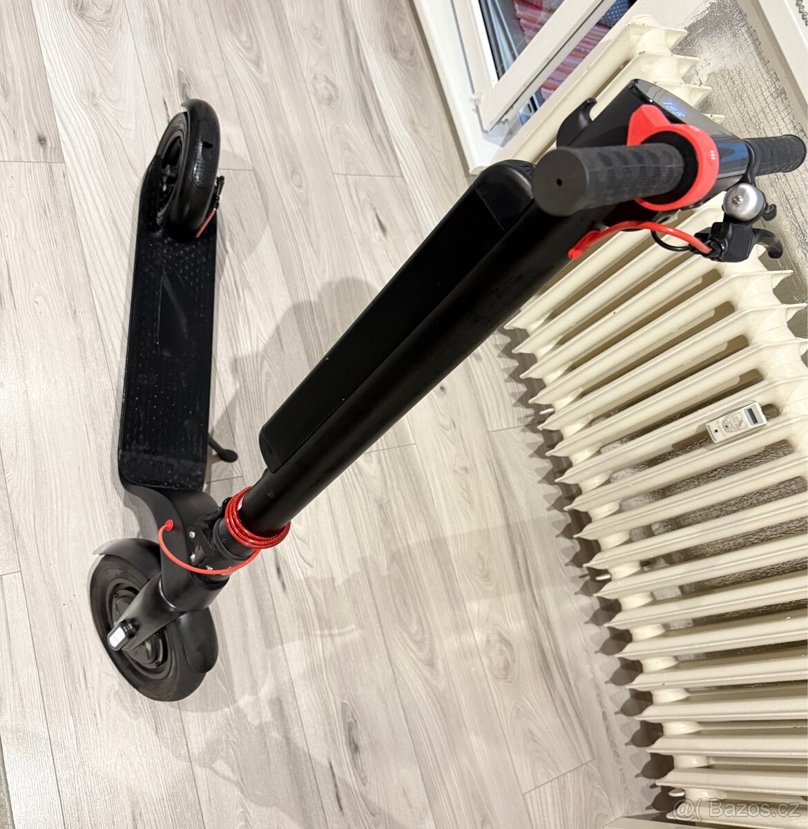 Elektrokoloběžka AERIUM HX8 ČERNÁ - 2