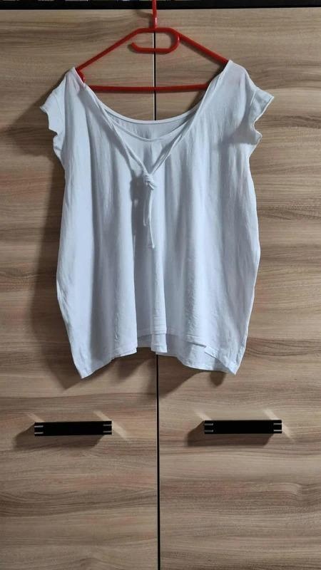 BÍLÉ TRIČKO vel.50 - 2