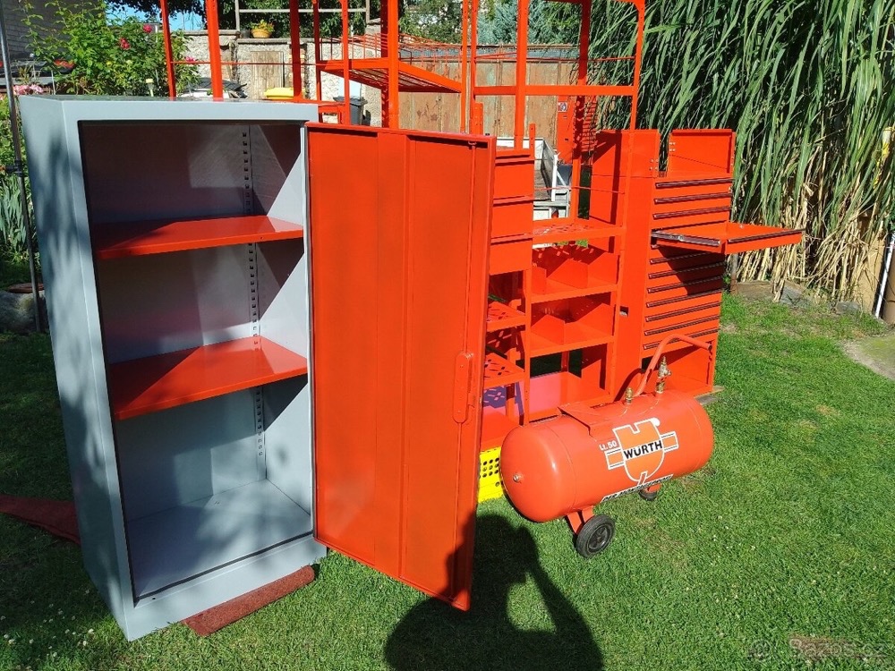 Dilenská vestavba -ponk - 2